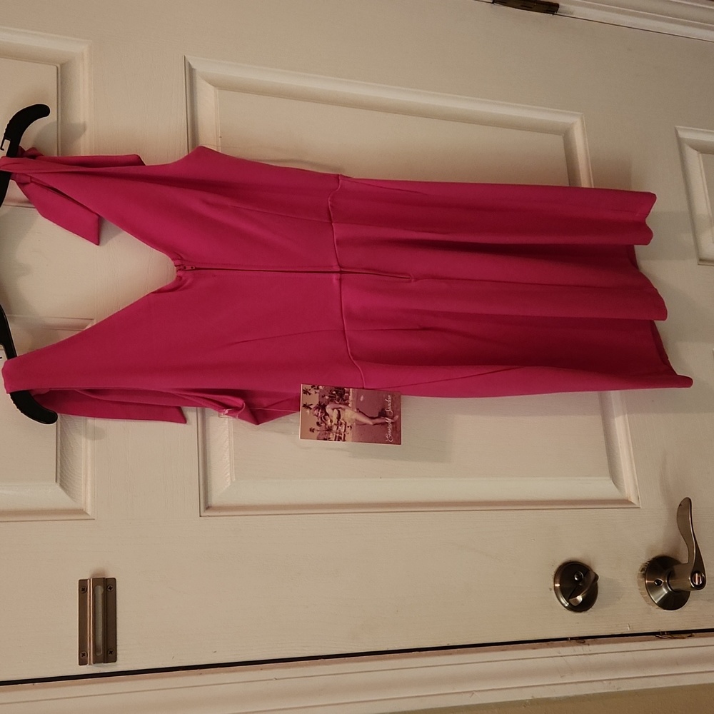 Dress - Picture 2 of 2